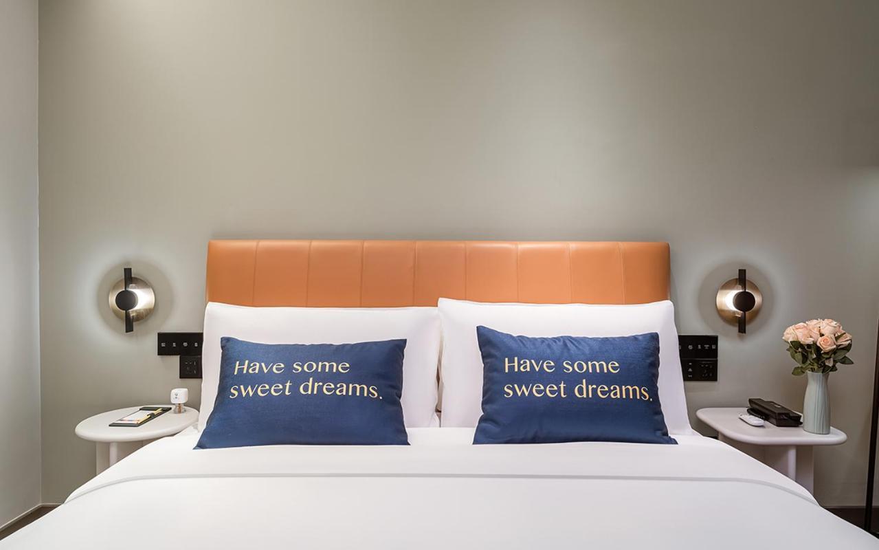 The Mustel Hotel Chongqing Hongyadong Εξωτερικό φωτογραφία